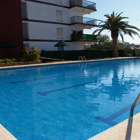 Apartment De Un Solo Ambiente Con Terraza Y Piscina Y