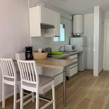 De Un Solo Ambiente Con Terraza Y Piscina Y Apartment Tossa de Mar