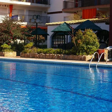 Pau Picasso - Estudio Con Piscina Y Terraza